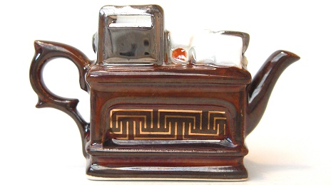 TEASHOP COUNTER（紅茶店のカウンター）：CARDEW DESIGN TINY TEAPOT