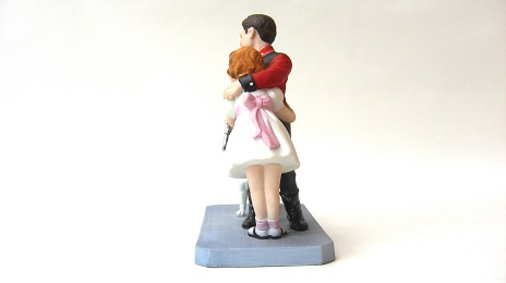 Courageous Hero Vintage Norman Rockwell Porcelain Figurine：ノーマン・ロックウェル 陶器人形 勇敢な英雄