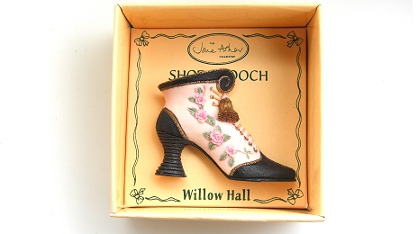 PRUDENCE VSB11 靴ブローチ：SHOE BROOCH Jane Asher Willow Hall
