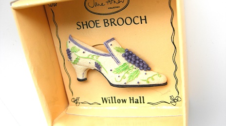 LORETTA VSB02 靴ブローチ：SHOE BROOCH Jane Asher Willow Hall
